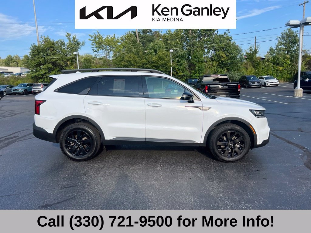 Certified 2023 Kia Sorento S w/ Panoramic Sunroof Package AWD/4WD image 8