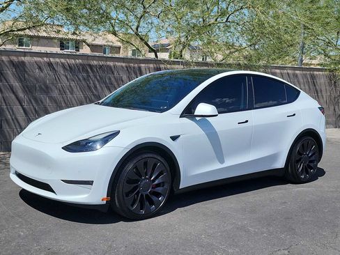 Used 2022 Tesla Model Y Performance AWD/4WD image 4