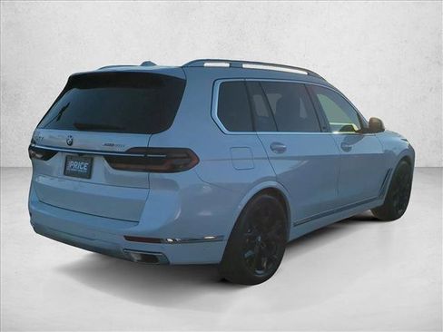Certified 2026 BMW X7 xDrive40i AWD/4WD image 5