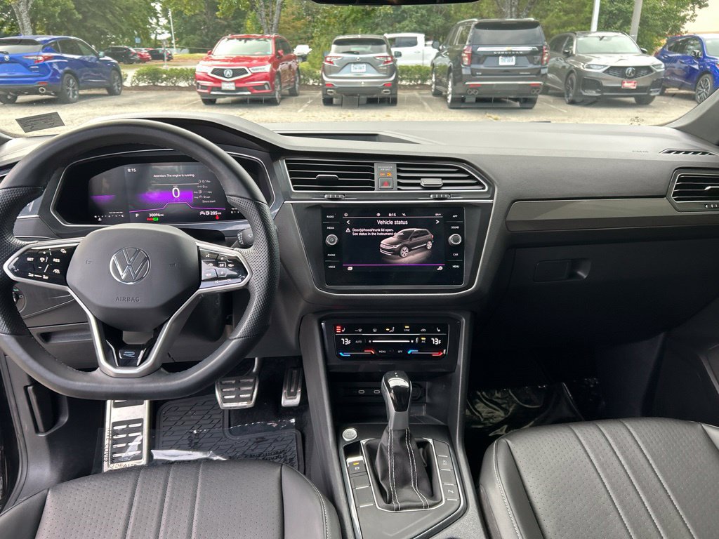 Used 2023 Volkswagen Tiguan SE R-Line FWD image 20