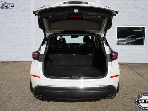 Used 2023 Nissan Murano SV image 16