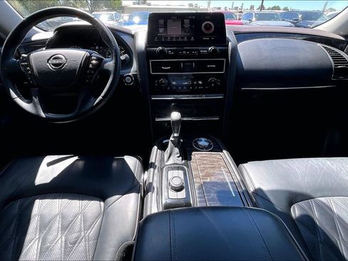 Used 2022 Nissan Armada Platinum w/ Captain's Chairs Package AWD/4WD image 18