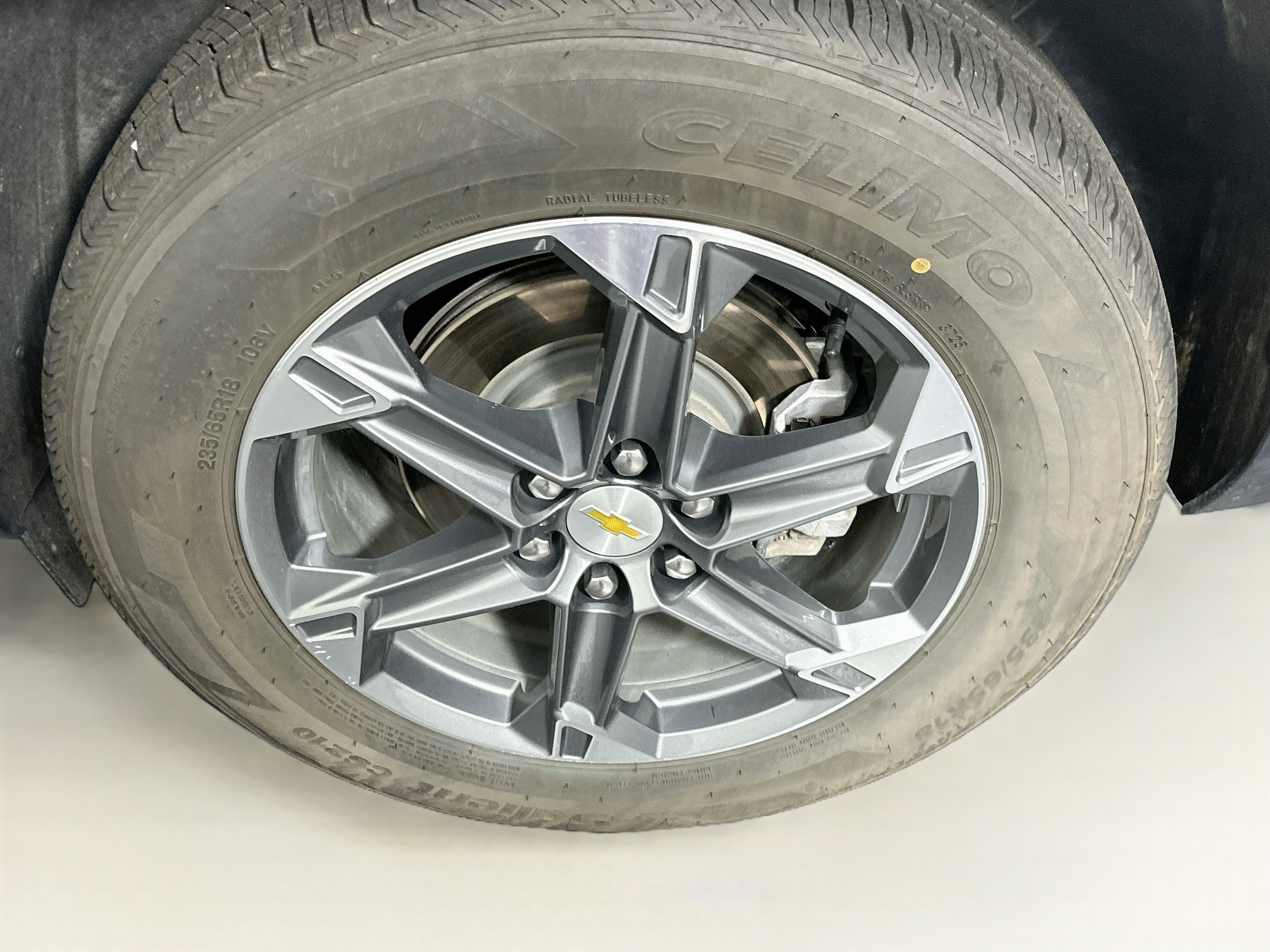 Used 2025 Chevrolet Blazer LT FWD image 11