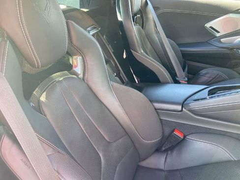 Used 2021 Chevrolet Corvette Stingray Preferred Cpe w/ Z51 Performance Package image 21