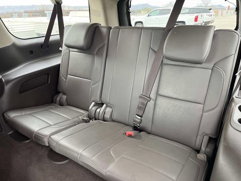 Used 2020 GMC Yukon XL Denali w/ Denali Premium Package image 21