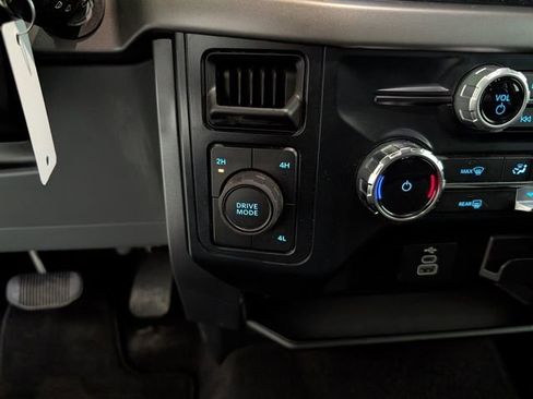 Used 2025 Ford F150 XLT w/ Equipment Group 301A Standard image 23