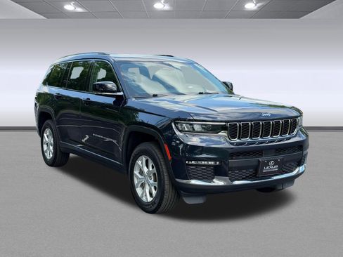 Used 2023 Jeep Grand Cherokee L Limited AWD/4WD image 6