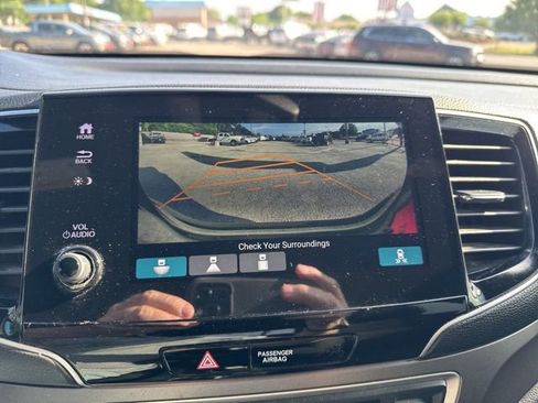 Used 2022 Honda Pilot Sport image 40