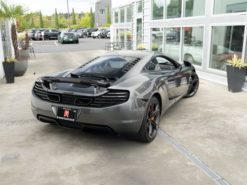 Used 2012 McLaren MP4-12C Coupe RWD image 6