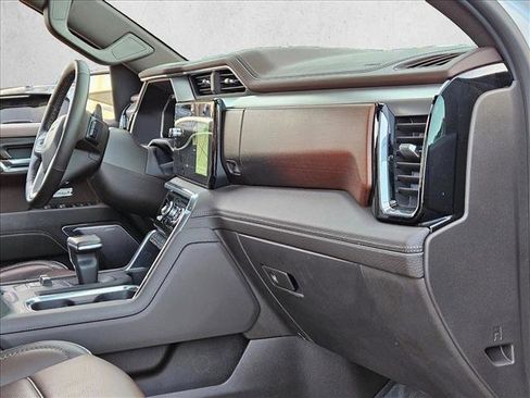 Used 2024 GMC Sierra 1500 Denali w/ Denali Reserve Package image 25