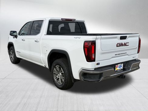 Used 2025 GMC Sierra 1500 SLT image 5