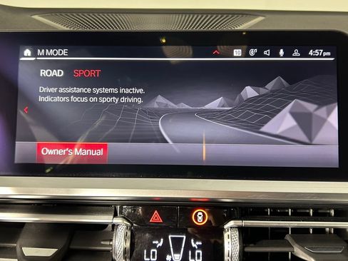 Used 2021 BMW M4 Competition w/ M Carbon Exterior Package RWD image 19
