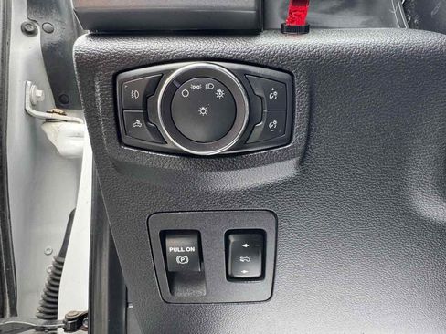 Used 2019 Ford F150 XLT w/ Equipment Group 302A Luxury AWD/4WD image 10