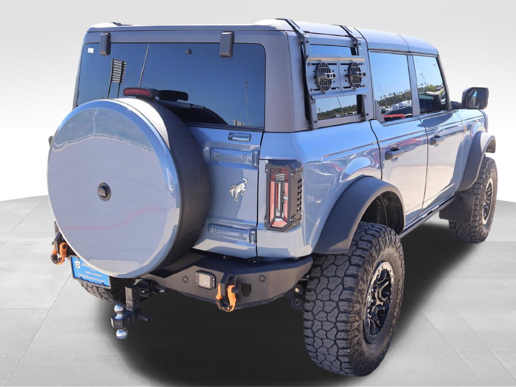 Used 2023 Ford Bronco Badlands w/ Sasquatch Package AWD/4WD image 6
