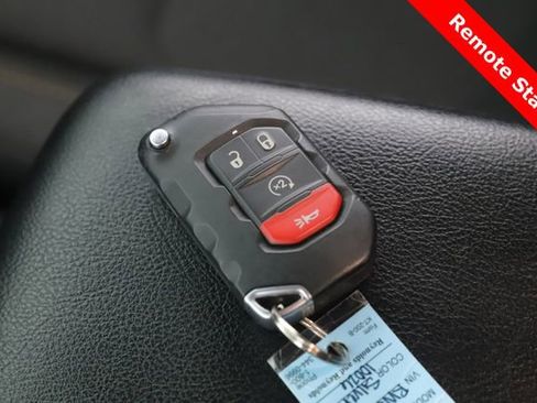 Used 2024 Jeep Wrangler Unlimited Sport AWD/4WD image 15