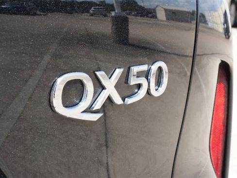 Used 2019 INFINITI QX50 Essential w/ Premium Heat Package image 20