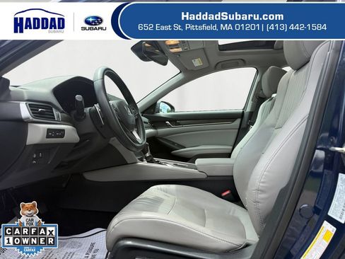 Used 2018 Honda Accord Touring image 10