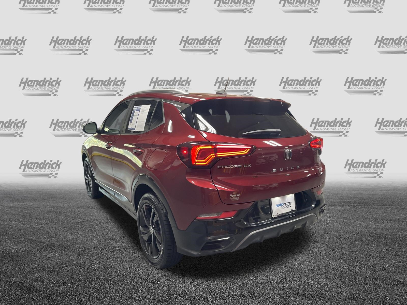 Used 2024 Buick Encore GX Sport Touring FWD image 8