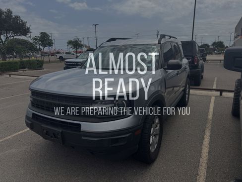 Used 2022 Ford Bronco Sport AWD/4WD image 2