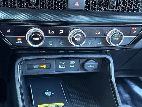 Used 2024 Honda CR-V Sport Touring image 19