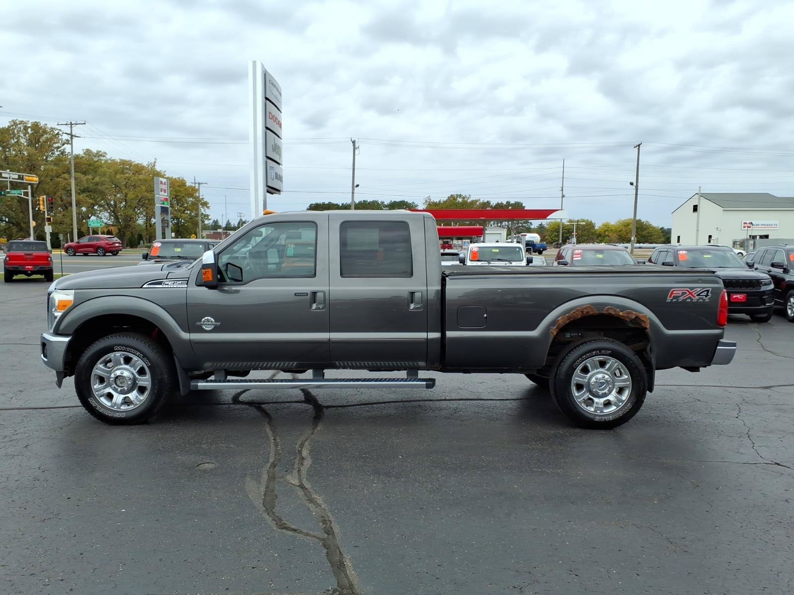 Used 2016 Ford F350 Lariat w/ Chrome Package AWD/4WD image 7