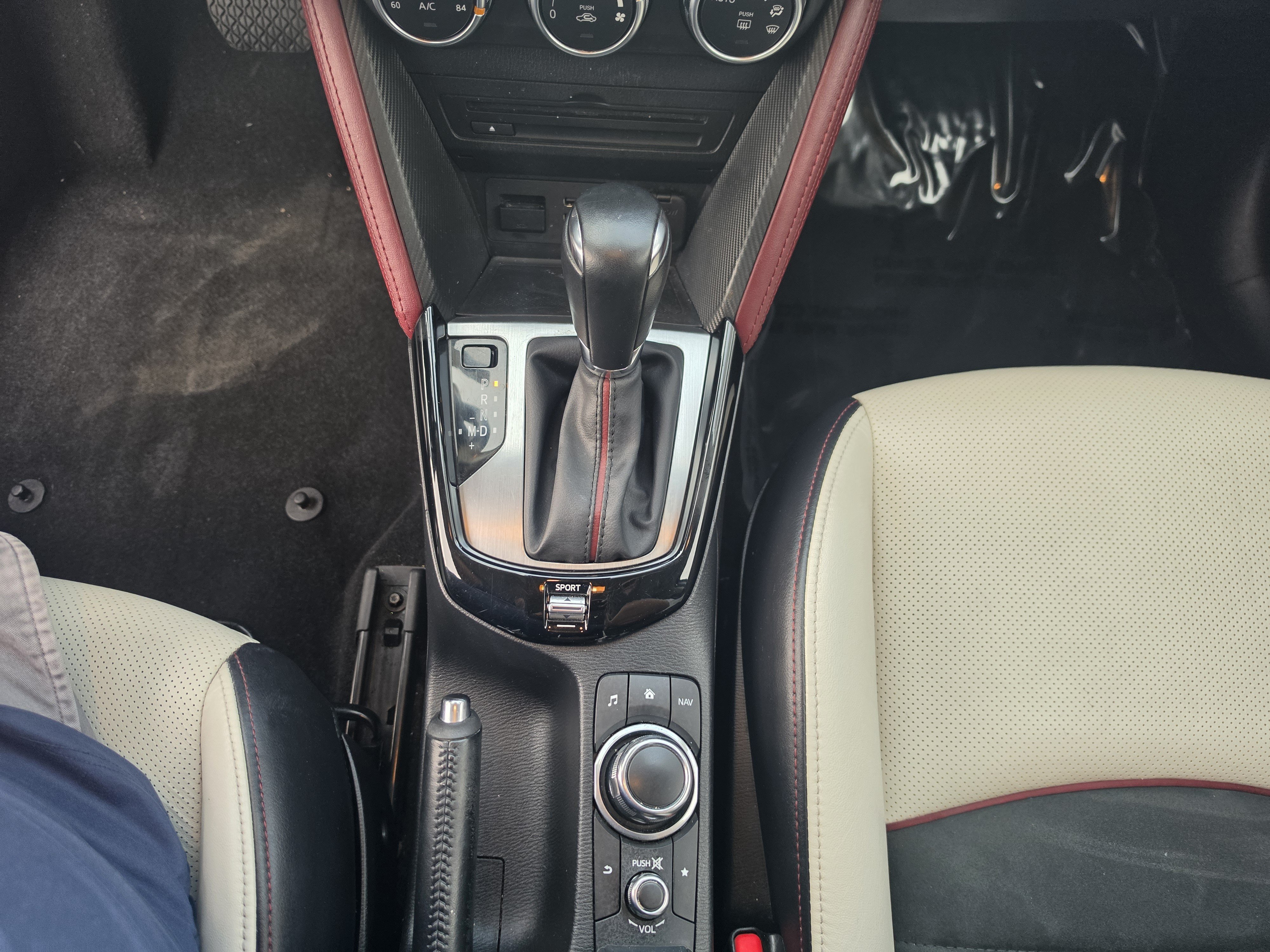 Used 2018 MAZDA CX-3 Grand Touring AWD/4WD image 17