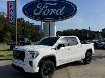 Used 2021 GMC Sierra 1500 Elevation w/ Preferred Package
