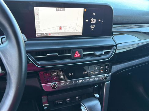 Used 2024 Kia Seltos S FWD image 17