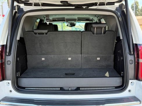 Used 2019 Chevrolet Tahoe Premier image 16