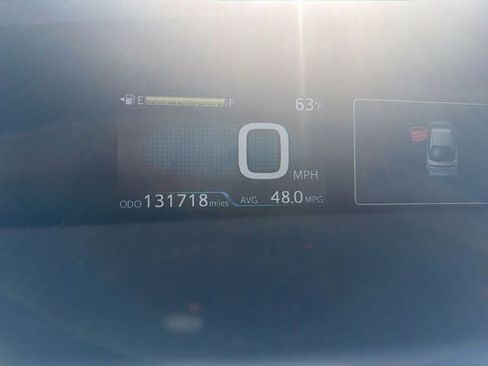 Used 2017 Toyota Prius Four Touring w/ Premium Convenience Package FWD image 5