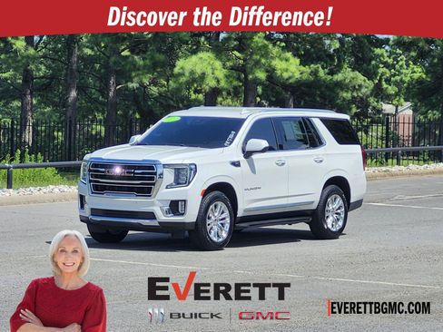 Used 2023 GMC Yukon SLT AWD/4WD image 1