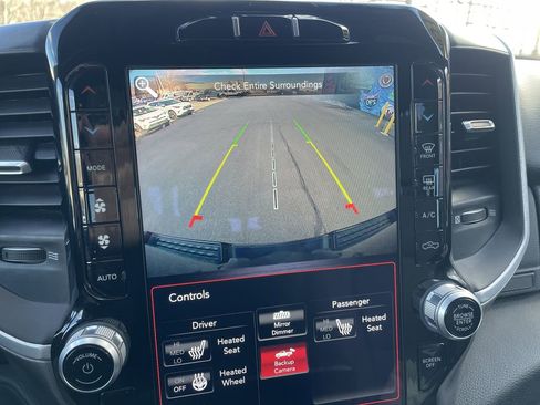 Certified 2021 RAM 1500 Big Horn image 9