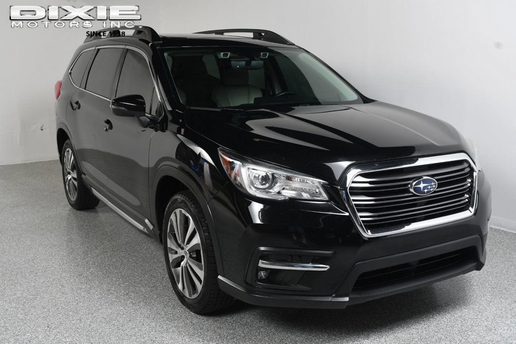 Used 2022 Subaru Ascent Limited w/ Technology Package AWD/4WD image 1