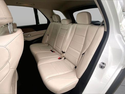 Certified 2025 Mercedes-Benz GLE 450e 4MATIC image 21