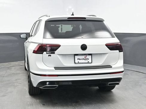 Used 2021 Volkswagen Tiguan SE R-Line AWD/4WD image 5