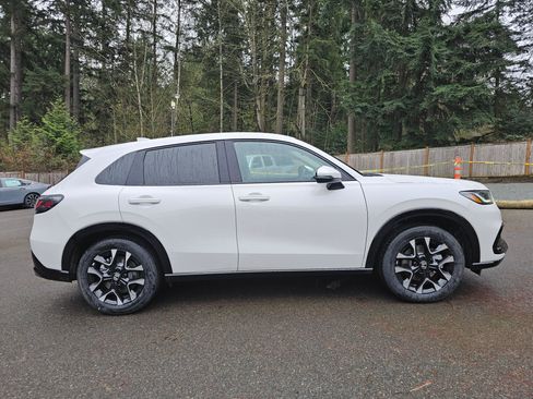 New 2026 Honda HR-V EX-L image 8