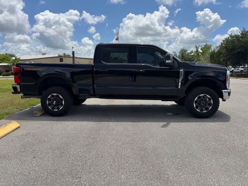 Used 2023 Ford F250 Lariat w/ Lariat Ultimate Package AWD/4WD image 2