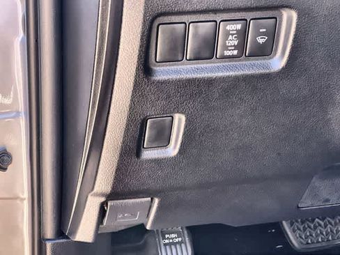 Used 2022 Toyota 4Runner SR5 image 29