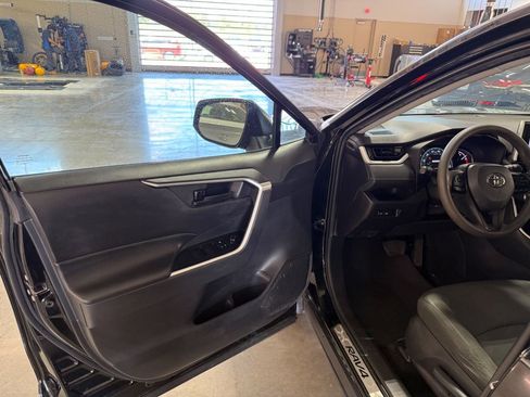 Used 2025 Toyota RAV4 LE FWD image 12