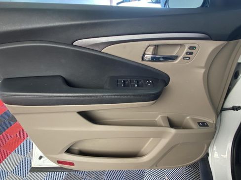 Used 2020 Honda Pilot EX-L image 23