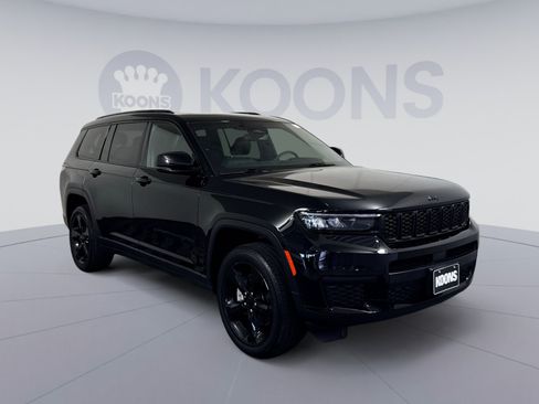 Used 2023 Jeep Grand Cherokee L Laredo AWD/4WD image 10