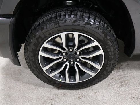 New 2026 RAM 1500 Limited w/ Off Road Group image 7