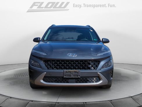 Used 2022 Hyundai Kona Limited w/ Winter Weather Package image 3