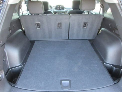 Used 2024 Chevrolet Blazer LT w/ Convenience Package image 10