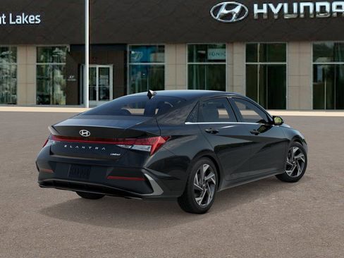 New 2026 Hyundai Elantra Limited FWD image 4