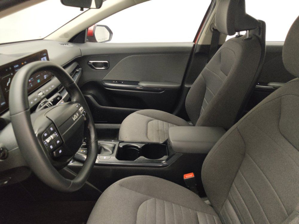 Used 2025 Kia K4 EX FWD image 17
