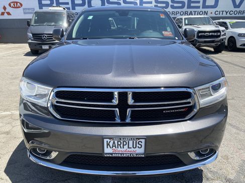 Used 2017 Dodge Durango SXT image 3
