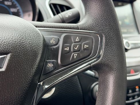 Used 2016 Chevrolet Cruze LT w/ Convenience Package image 10