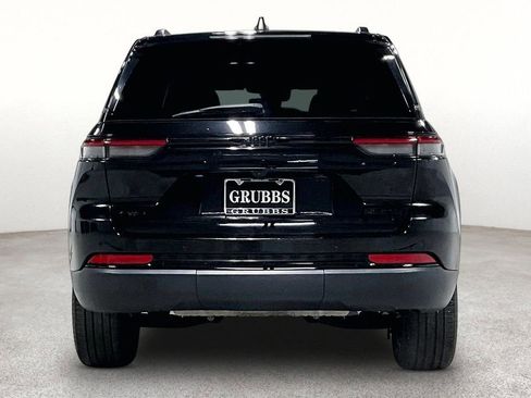 Used 2023 Jeep Grand Cherokee Limited w/ Black Appearance Package image 6