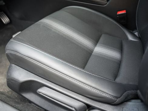 Used 2023 Honda Civic Sport image 30